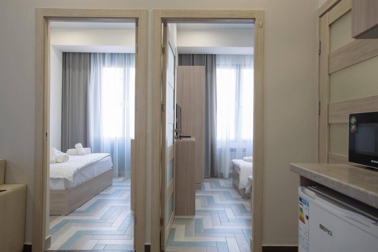 Hotel Armeni Erivan Dış mekan fotoğraf