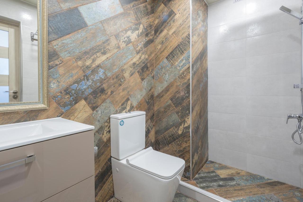 Hotel Armeni Erivan Dış mekan fotoğraf