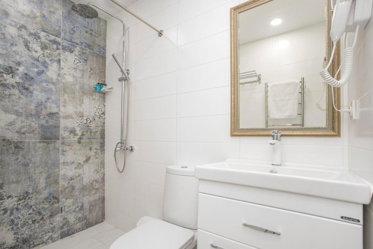 Hotel Armeni Erivan Dış mekan fotoğraf