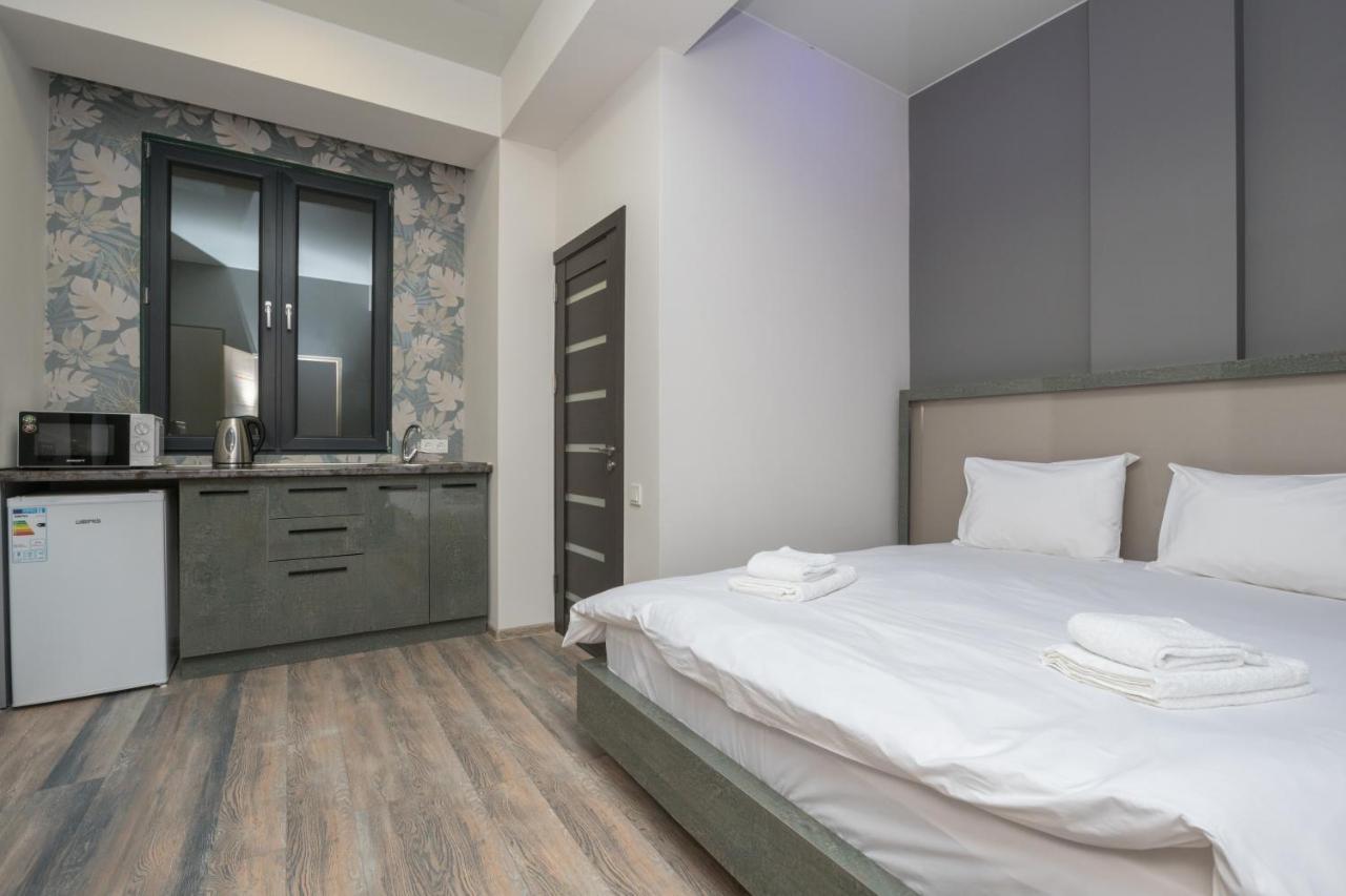 Hotel Armeni Erivan Dış mekan fotoğraf